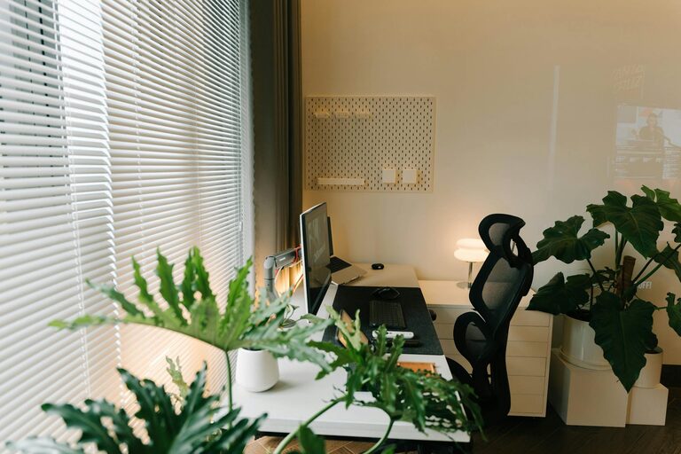 Tips for Creating a Comfortable and Productive Home Office Space